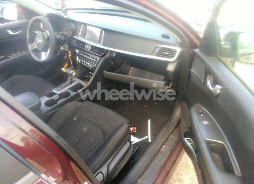 Photo 5 of 2019 Kia Optima LX (VIN 5XXGT4L32KG284980)