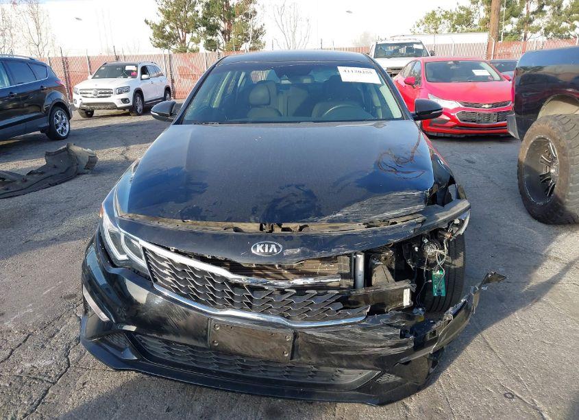 Photo 12 of 2019 Kia Optima LX (VIN 5XXGT4L32KG305455)