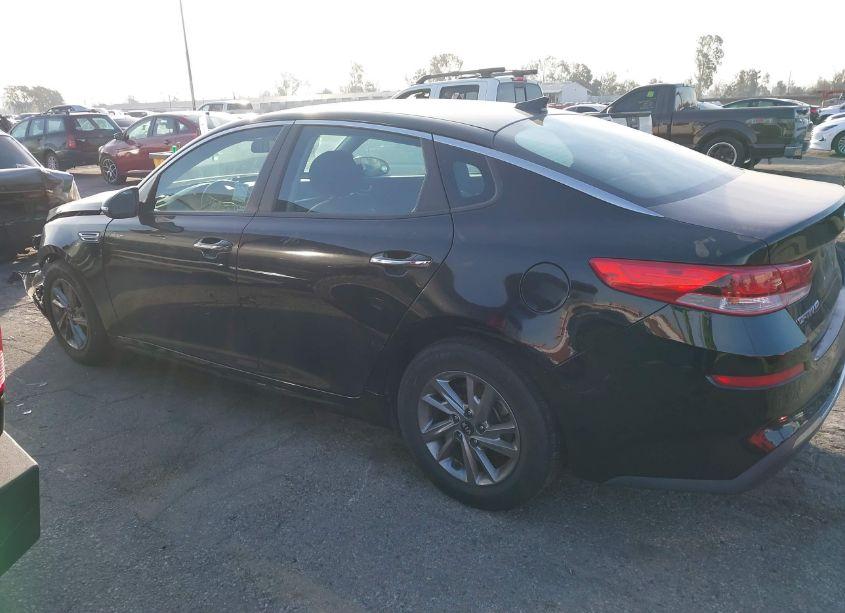 Photo 14 of 2019 Kia Optima LX (VIN 5XXGT4L32KG305455)