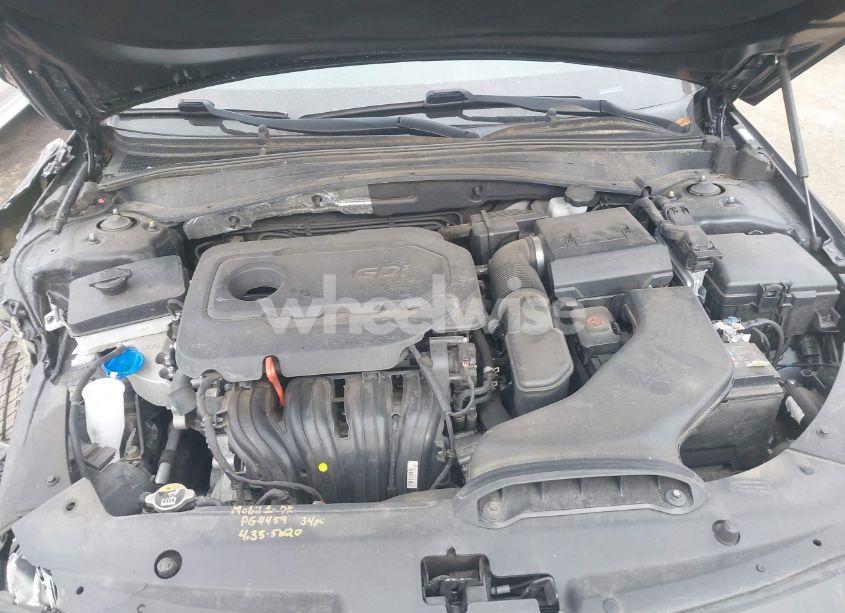 Photo 10 of 2019 Kia Optima S (VIN 5XXGT4L32KG329805)