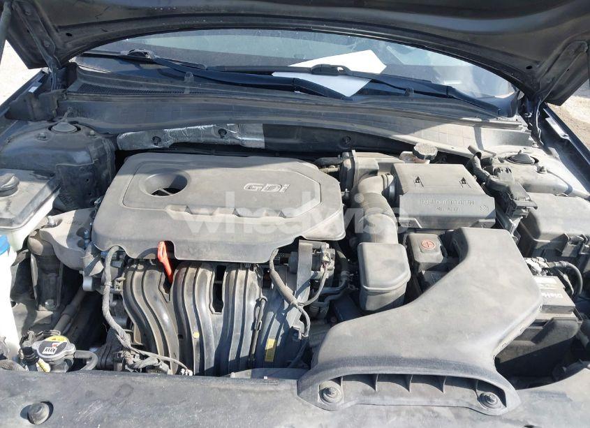 Photo 10 of 2019 Kia Optima LX (VIN 5XXGT4L32KG330324)