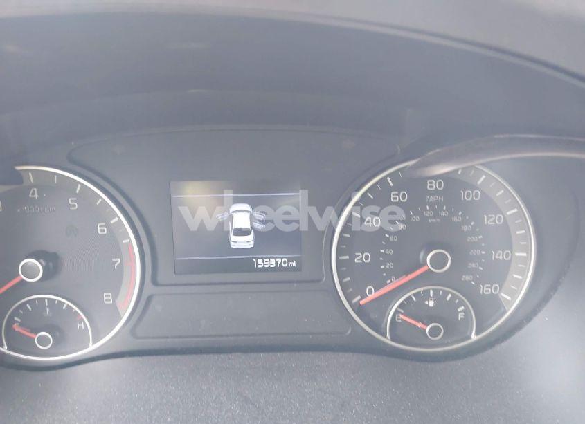 Photo 7 of 2019 Kia Optima LX (VIN 5XXGT4L32KG330324)