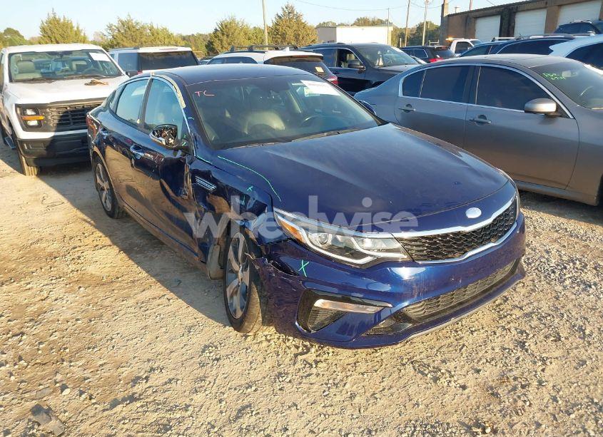 2019 Kia Optima S (VIN 5XXGT4L32KG331117) main photo