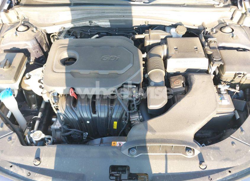 Photo 10 of 2019 Kia Optima S (VIN 5XXGT4L32KG331117)