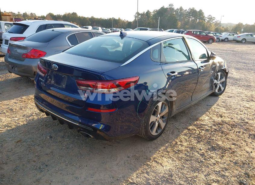 Photo 4 of 2019 Kia Optima S (VIN 5XXGT4L32KG331117)