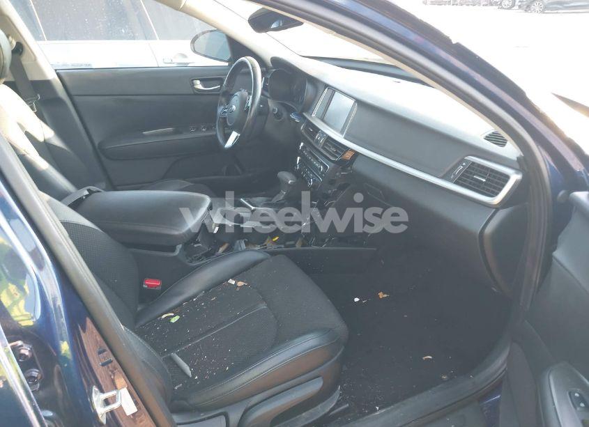 Photo 5 of 2019 Kia Optima S (VIN 5XXGT4L32KG331117)