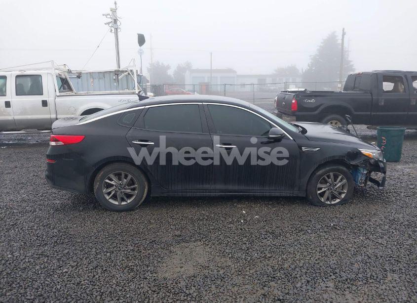 Photo 14 of 2019 Kia Optima LX (VIN 5XXGT4L32KG332672)