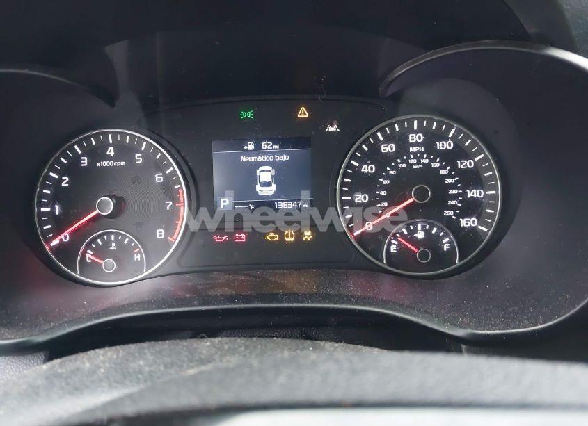 Photo 7 of 2019 Kia Optima LX (VIN 5XXGT4L32KG332672)