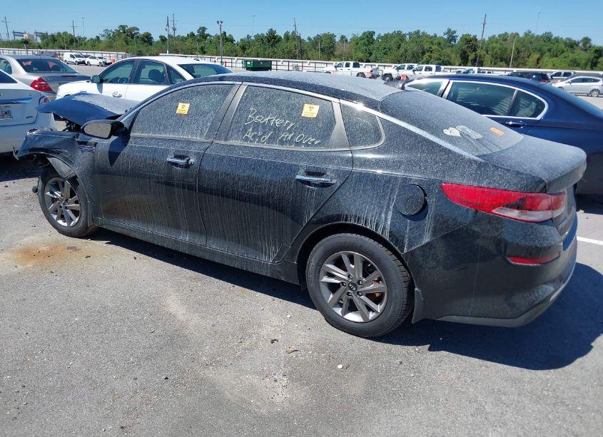 Photo 13 of 2019 Kia Optima LX (VIN 5XXGT4L32KG339153)