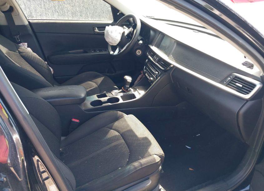 Photo 5 of 2019 Kia Optima LX (VIN 5XXGT4L32KG339153)