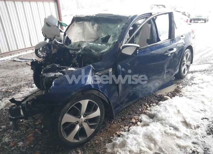 Photo 2 of 2019 Kia Optima S (VIN 5XXGT4L32KG353747)