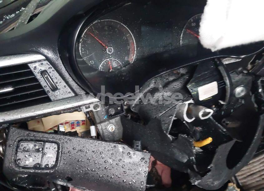 Photo 7 of 2019 Kia Optima S (VIN 5XXGT4L32KG353747)