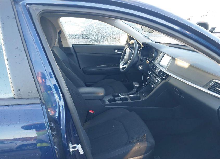 Photo 5 of 2019 Kia Optima LX (VIN 5XXGT4L32KG359306)