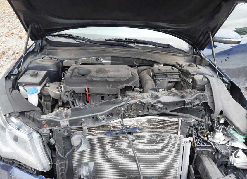 Photo 10 of 2019 Kia Optima LX (VIN 5XXGT4L32KG364120)