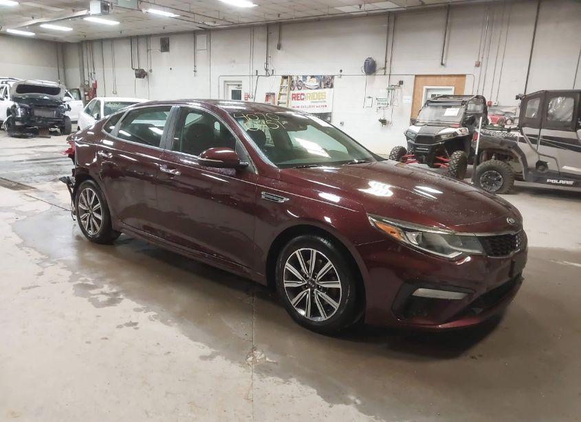 2019 Kia Optima LX (VIN 5XXGT4L32KG370435) main photo