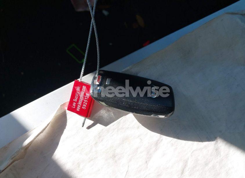 Photo 11 of 2019 Kia Optima S (VIN 5XXGT4L32KG372587)