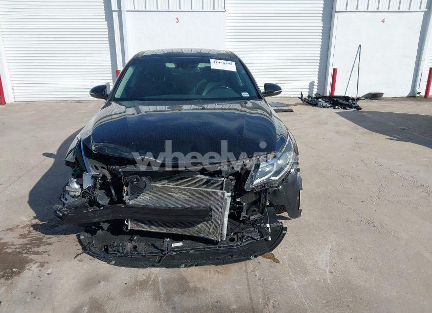 Photo 13 of 2019 Kia Optima S (VIN 5XXGT4L32KG372587)
