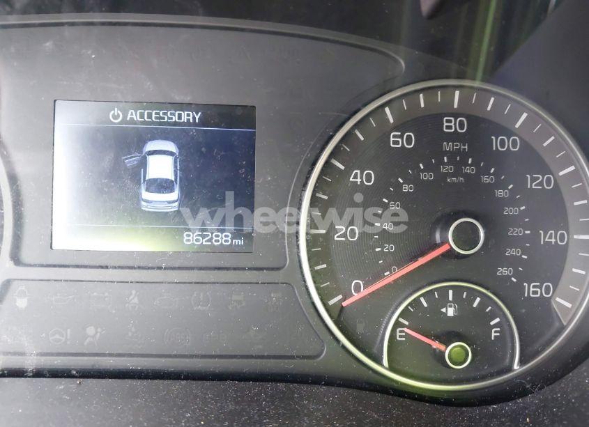 Photo 16 of 2019 Kia Optima S (VIN 5XXGT4L32KG372587)