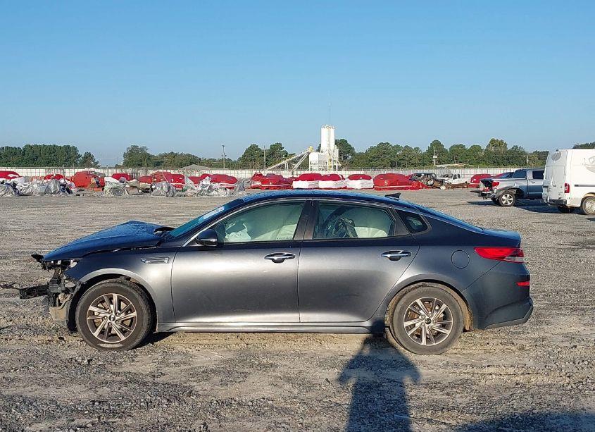 Photo 15 of 2020 Kia Optima LX (VIN 5XXGT4L32LG385583)
