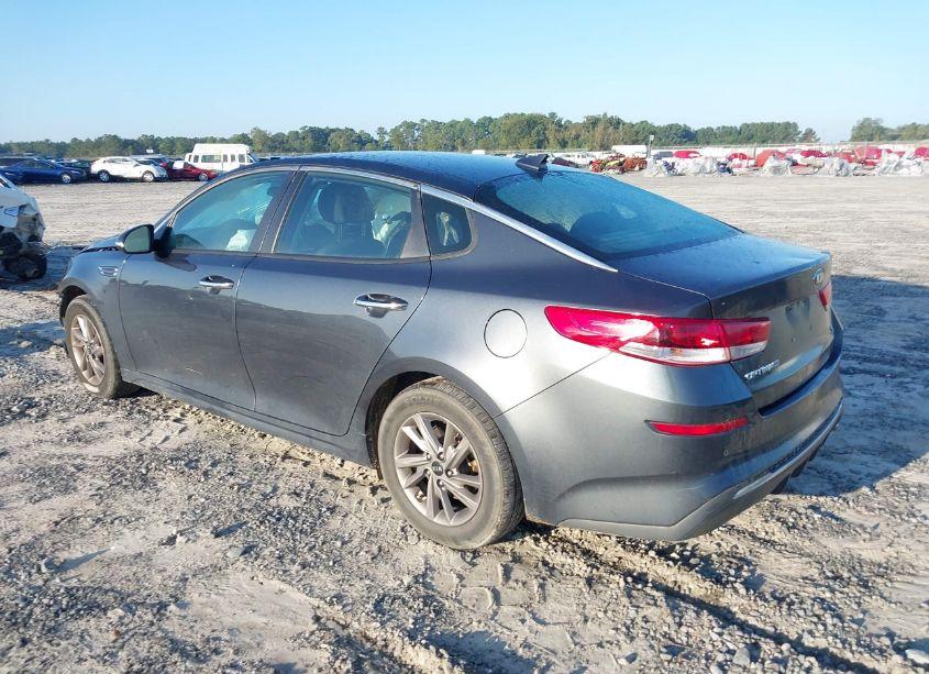 Photo 3 of 2020 Kia Optima LX (VIN 5XXGT4L32LG385583)