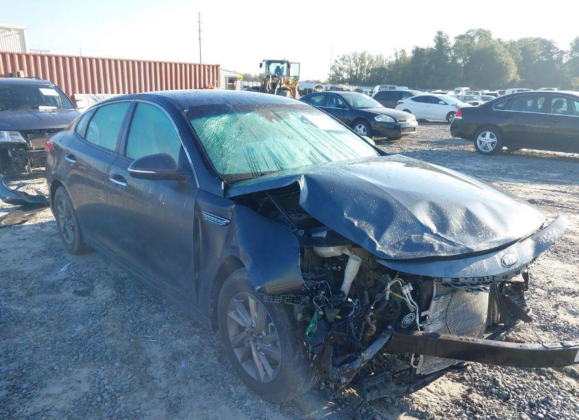 Photo 6 of 2020 Kia Optima LX (VIN 5XXGT4L32LG385583)