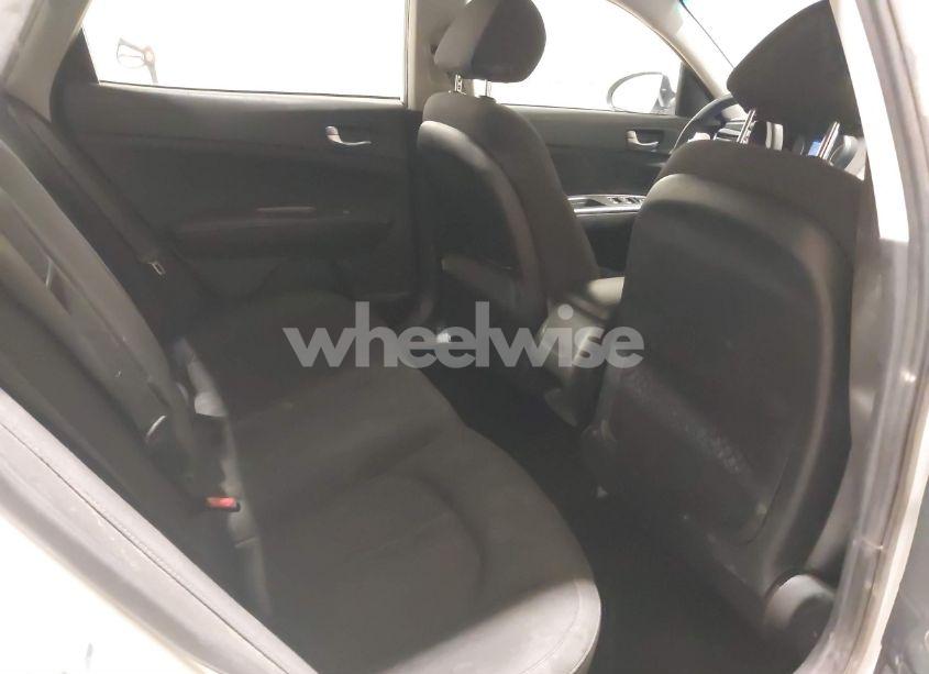 Photo 8 of 2020 Kia Optima LX (VIN 5XXGT4L32LG394087)