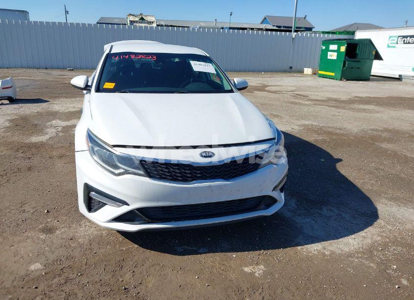 Photo 13 of 2020 Kia Optima LX (VIN 5XXGT4L32LG396843)