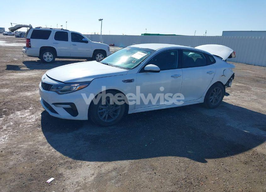 Photo 15 of 2020 Kia Optima LX (VIN 5XXGT4L32LG396843)