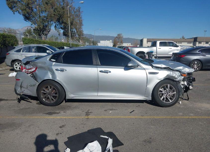 Photo 14 of 2020 Kia Optima LX (VIN 5XXGT4L32LG400079)