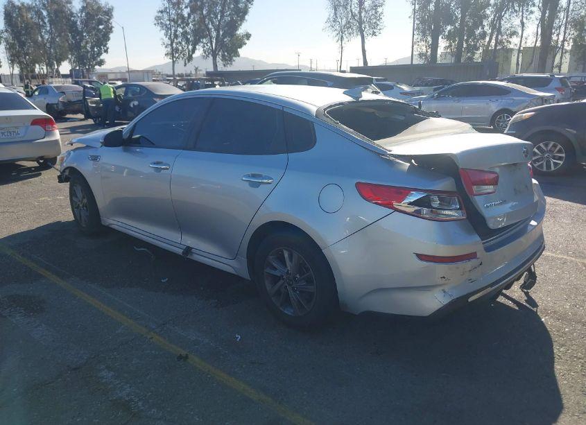 Photo 3 of 2020 Kia Optima LX (VIN 5XXGT4L32LG400079)
