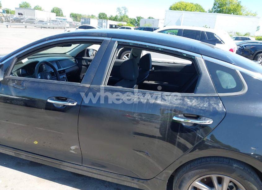 Photo 13 of 2020 Kia Optima LX (VIN 5XXGT4L32LG401068)