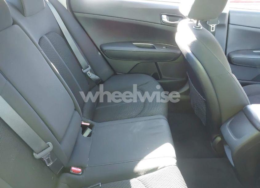 Photo 8 of 2020 Kia Optima LX (VIN 5XXGT4L32LG412443)