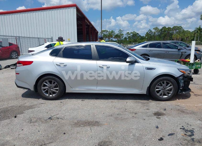 Photo 14 of 2020 Kia Optima LX (VIN 5XXGT4L32LG420218)