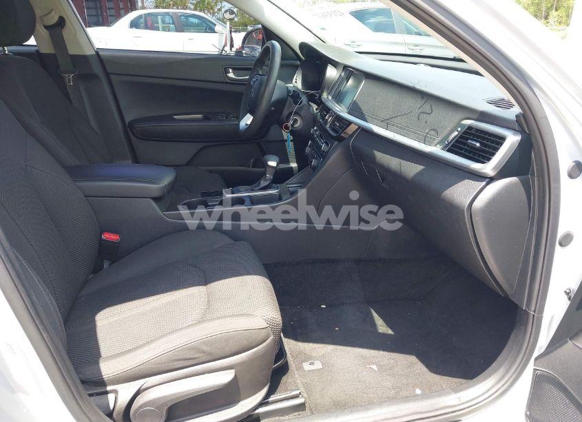 Photo 5 of 2020 Kia Optima LX (VIN 5XXGT4L32LG420218)