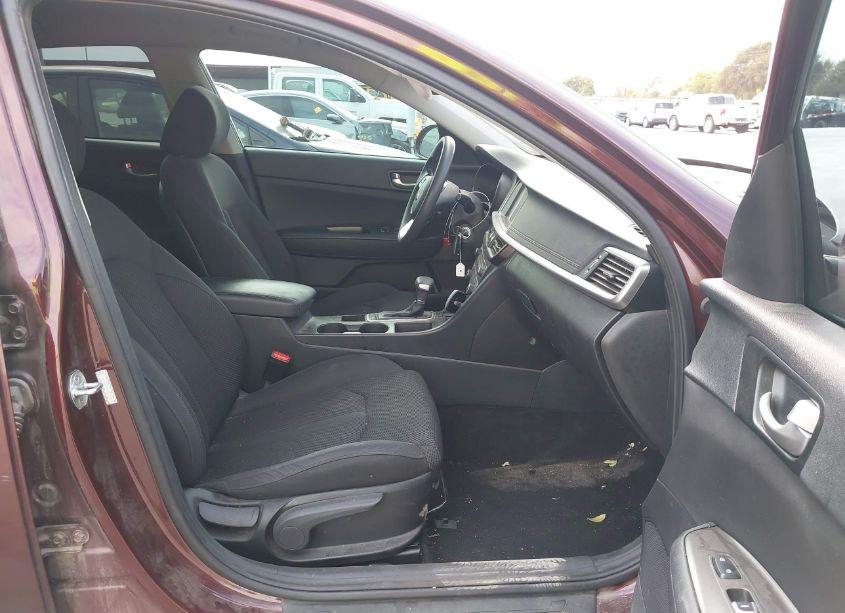 Photo 5 of 2020 Kia Optima LX (VIN 5XXGT4L32LG420591)