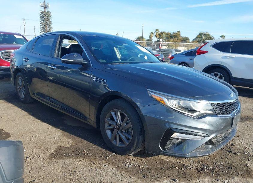 Photo 13 of 2020 Kia Optima LX (VIN 5XXGT4L32LG423376)