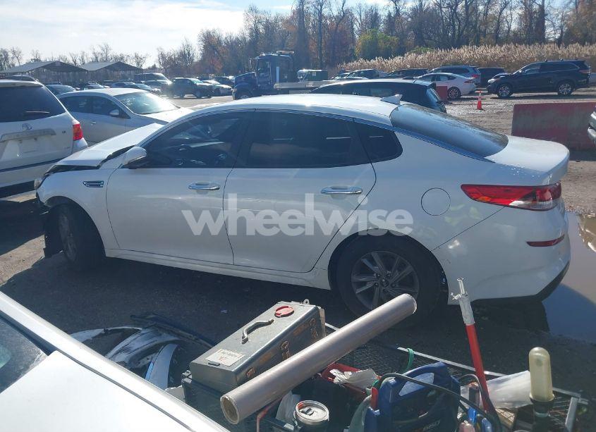 Photo 15 of 2020 Kia Optima LX (VIN 5XXGT4L32LG431087)