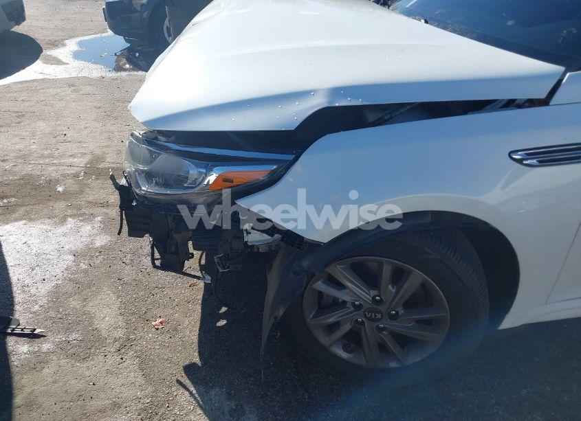 Photo 18 of 2020 Kia Optima LX (VIN 5XXGT4L32LG431087)