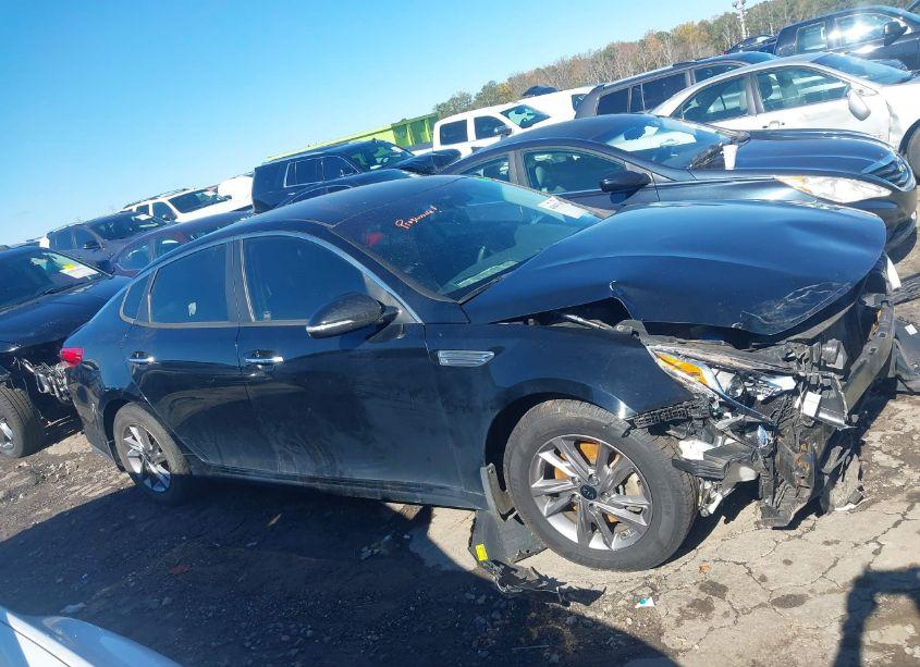 Photo 13 of 2020 Kia Optima LX (VIN 5XXGT4L32LG435740)