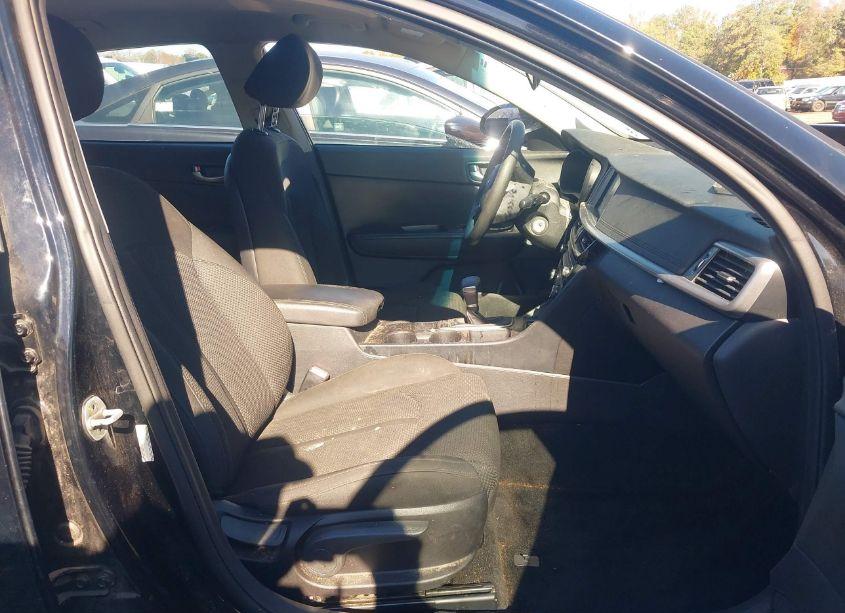 Photo 5 of 2020 Kia Optima LX (VIN 5XXGT4L32LG435740)