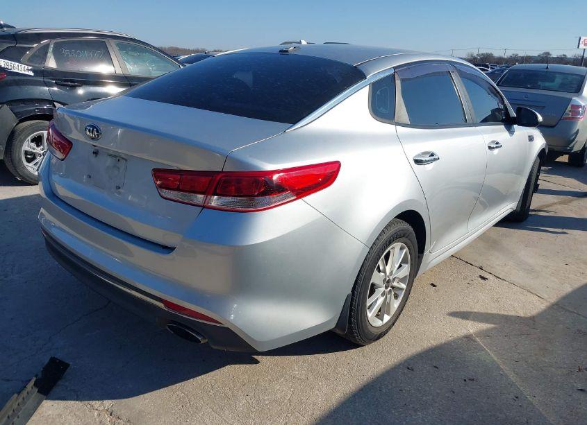 Photo 4 of 2016 Kia Optima LX (VIN 5XXGT4L33GG009724)