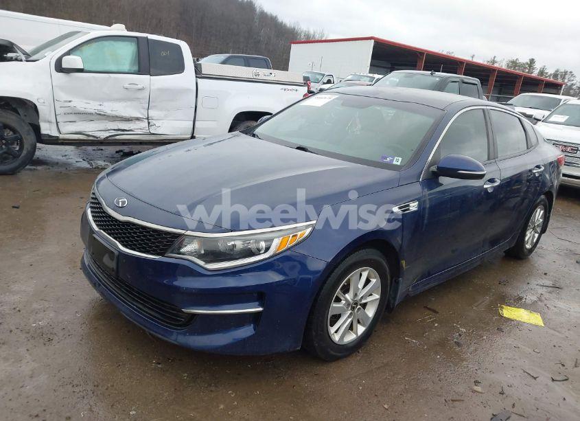 Photo 2 of 2016 Kia Optima LX (VIN 5XXGT4L33GG038902)