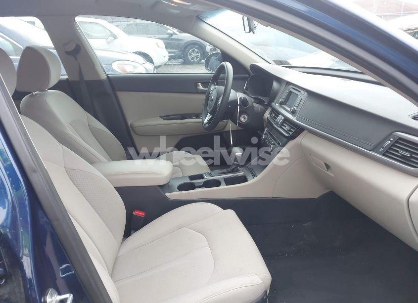 Photo 5 of 2016 Kia Optima LX (VIN 5XXGT4L33GG038902)
