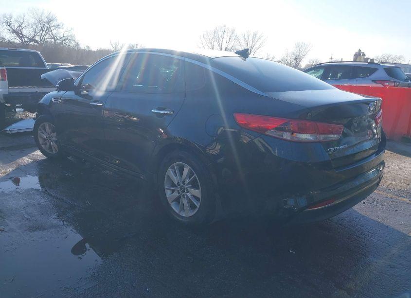 Photo 3 of 2016 Kia Optima LX (VIN 5XXGT4L33GG048443)
