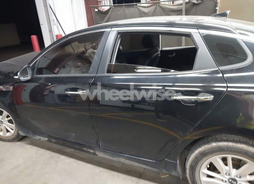 Photo 15 of 2016 Kia Optima LX (VIN 5XXGT4L33GG053366)