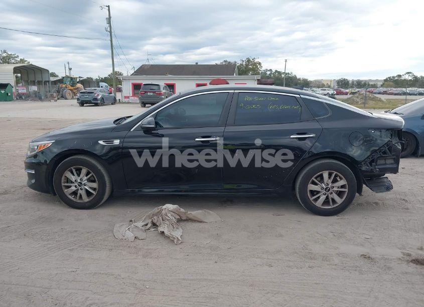 Photo 14 of 2016 Kia Optima LX (VIN 5XXGT4L33GG088604)