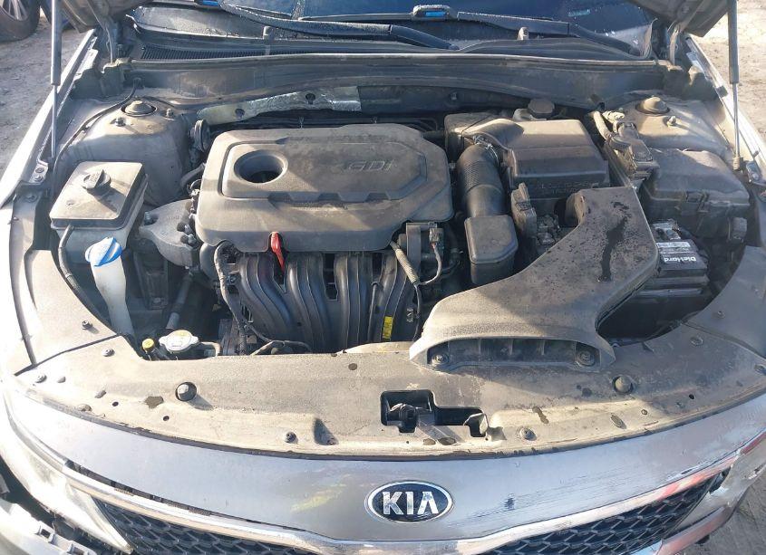 Photo 10 of 2016 Kia Optima LX (VIN 5XXGT4L33GG100301)