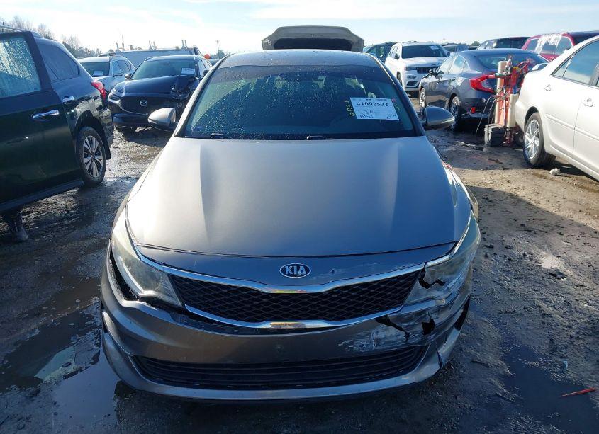 Photo 12 of 2016 Kia Optima LX (VIN 5XXGT4L33GG100301)