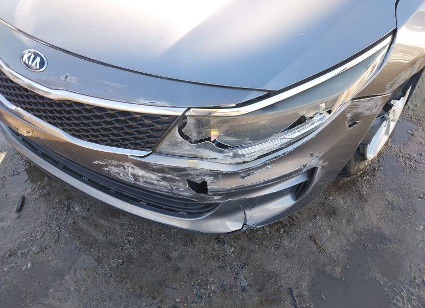 Photo 17 of 2016 Kia Optima LX (VIN 5XXGT4L33GG100301)