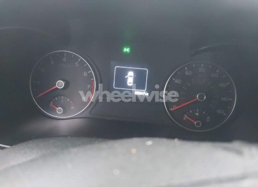 Photo 15 of 2016 Kia Optima LX (VIN 5XXGT4L33GG110150)